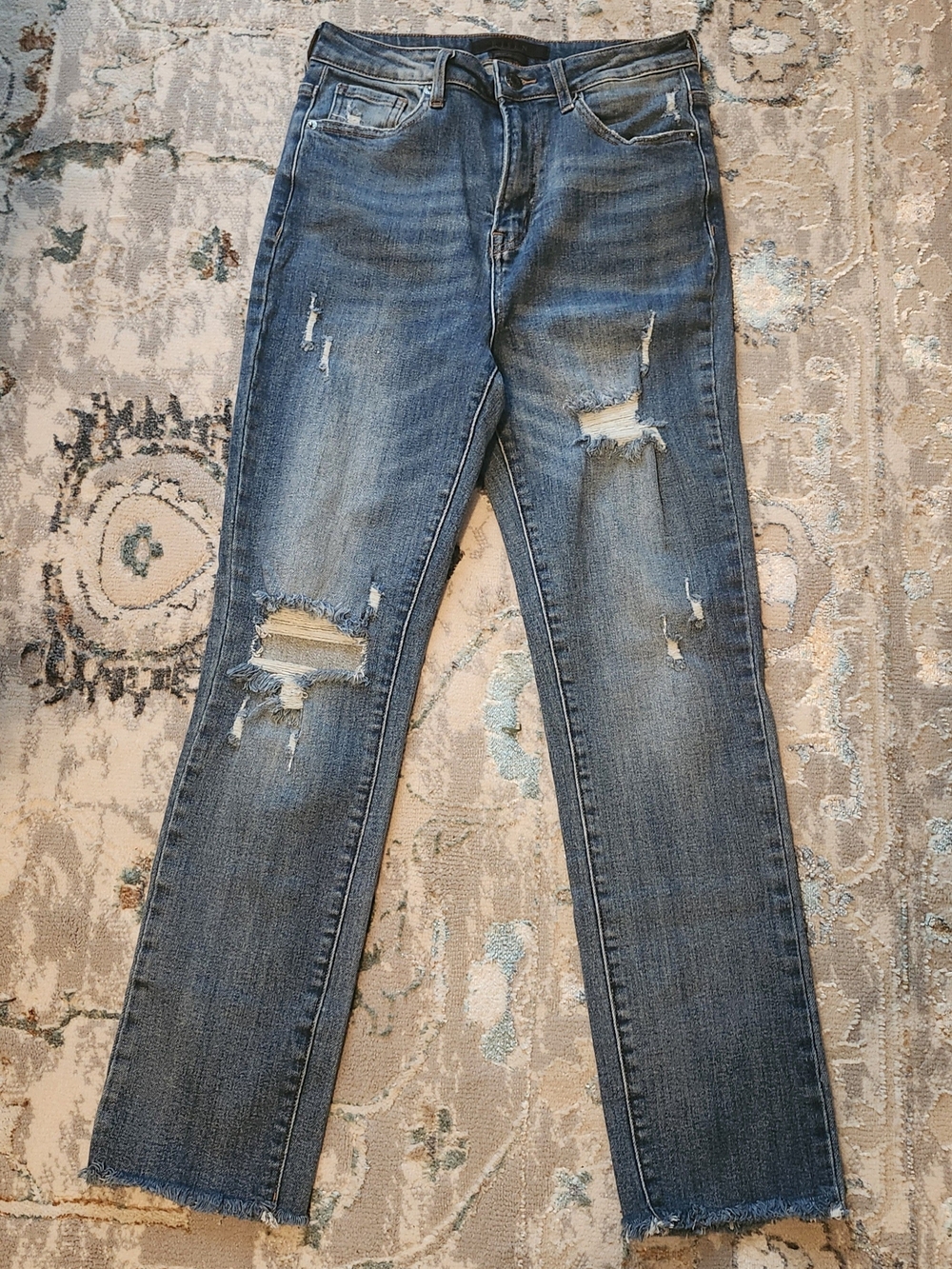Straight Leg Distressed Women’s Jeans in Blue- Risen Jeans